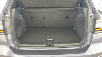 2024 Volkswagen 1.0 TSI R-Line DSG Euro 6 5-door (Grey) - Image: 28