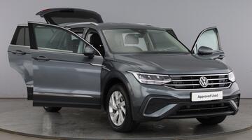 2021 Volkswagen 2.0 TDI Life DSG Euro 6 5-door (Grey) - Image: 9