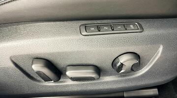 2023 Škoda 2.0 TDI SE L DSG Euro 6 5-door (Blue) - Image: 20