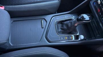 2022 Volkswagen TSI Active DSG Euro 6 5-door (Blue) - Image: 35