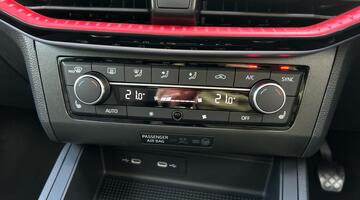 2025 SEAT 1.0 TSI FR Black Edition Euro 6 5-door (Grey) - Image: 29