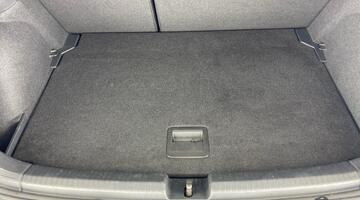 2022 Volkswagen 1.0 EVO Life Euro 6 5-door (Black) - Image: 28