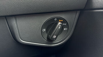 2025 Volkswagen 2.0 TSI GTI DSG Euro 6 5-door (Black) - Image: 23