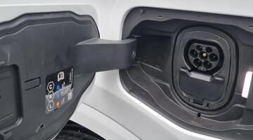 2026 Ford 43kWh Trend Auto SWB 5-door (White) - Image: 18