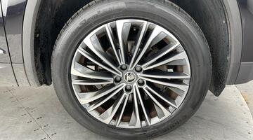 2022 Škoda TSI ACT SE L Executive DSG Euro 6 5-door (7 Seat) (Black) - Image: 5