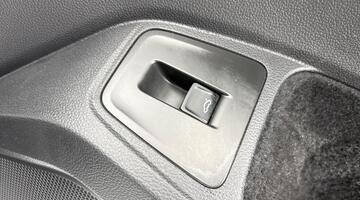 2021 Volkswagen 2.0 TDI Match DSG 4Motion Euro 6 5-door (White) - Image: 24