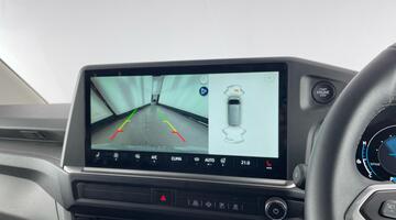 2025 Volkswagen T32 65kWh Commerce Pro Auto RWD SWB 5-door (Grey) - Image: 18