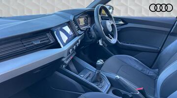 2022 Audi 1.0 TFSI 30 S line Sportback Euro 6 5-door (Yellow) - Image: 2