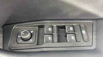 2025 Volkswagen TSI R-Line Euro 6 5-door (Silver) - Image: 19