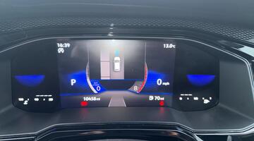 2024 Volkswagen 1.0 TSI Life DSG Euro 6 5-door (Black) - Image: 24