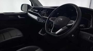 2020 Volkswagen Executive SWB 199 PS 2.0 TDI 7sp DSG (Black) - Image: 5