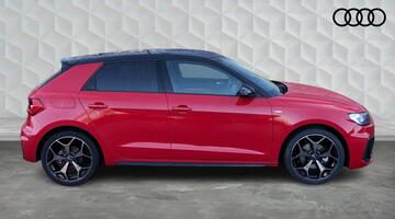 2025 Audi 1.0 TFSI 30 Black Edition Sportback S Tronic Euro 6 5-door (Red) - Image: 4