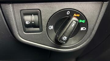 2025 Volkswagen 1.0 TSI Match DSG Euro 6 5-door (Grey) - Image: 20