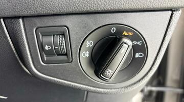 2021 Volkswagen 1.0 TSI Match Euro 6 5-door (Grey) - Image: 20