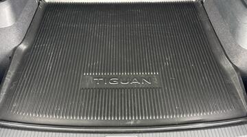 2025 Volkswagen ETSI MHEV Elegance DSG Euro 6 5-door (Green) - Image: 34