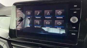 2023 Volkswagen TSI R-Line DSG 2WD Euro 6 2-door (Multicolour) - Image: 18