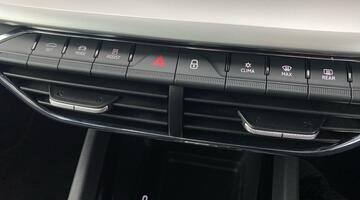 2023 Škoda TSI e-TEC MHEV SE L DSG Euro 6 5-door (Black) - Image: 14