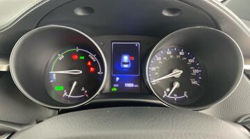 2019 Toyota VVT-h Dynamic CVT Euro 6 5-door (Grey) - Image: 21