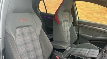 2025 Volkswagen 2.0 TSI GTI DSG Euro 6 5-door (Blue) - Image: 22