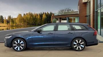 2025 Volvo 2.0h T6 18.8kWh Plus Auto Euro 6 5-door (Blue) - Image: 6