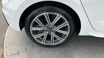 2025 Audi 1.0 TFSI 30 S line Sportback S Tronic Euro 6 5-door (White) - Image: 22