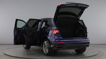 2022 Audi 2.0 TFSI 40 Black Edition S Tronic quattro Euro 6 5-door (Blue) - Image: 11