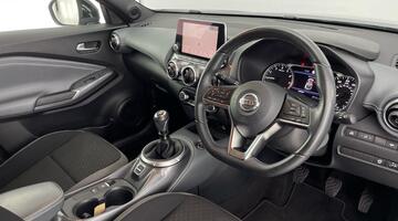 2022 Nissan 1.0 DIG-T N-Connecta Euro 6 5-door (Grey) - Image: 6