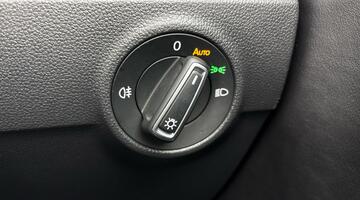 2022 Volkswagen TSI Style 2WD Euro 6 2-door (Multicolour) - Image: 20