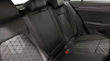 2025 Volkswagen TSI R-Line Euro 6 5-door (Grey) - Image: 9