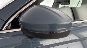 2022 Volkswagen 2.0 TDI Life DSG Euro 6 5-door (Blue) - Image: 38