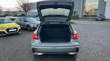 2025 Audi 1.0 TFSI 25 S line Sportback S Tronic Euro 6 5-door (Grey) - Image: 17
