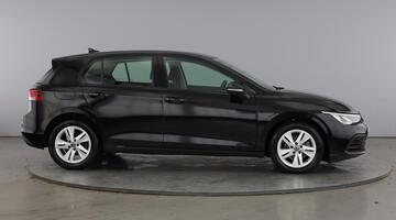 2023 Volkswagen ETSI MHEV Life DSG Euro 6 5-door (Black) - Image: 4