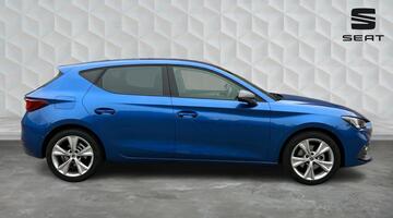 2025 SEAT TSI EVO FR Euro 6 5-door (Blue) - Image: 4