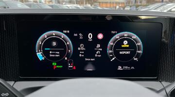 2025 Volkswagen ETSI MHEV Match DSG Euro 6 5-door (White) - Image: 12