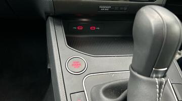 2025 SEAT 1.0 TSI XCELLENCE Lux DSG Euro 6 5-door (Blue) - Image: 30