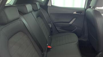 2024 SEAT 1.0 TSI FR Sport DSG Euro 6 5-door (White) - Image: 31