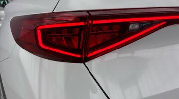 2022 CUPRA TSI V2 DSG Euro 6 5-door (White) - Image: 33