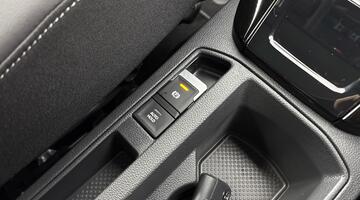 2026 Volkswagen Black Edition Plus 1.5 TSI 150PS 7-speed DSG 5-door (Multicolour) - Image: 13