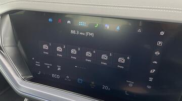 2025 Volkswagen 3.0 TDI V6 Black Edition Tiptronic 4Motion Euro 6 5-door (Grey) - Image: 27