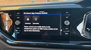 2025 Volkswagen 1.0 TSI Life Euro 6 5-door (White) - Image: 27