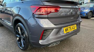 2025 Volkswagen TSI R-Line DSG 2WD Euro 6 2-door (Grey) - Image: 37