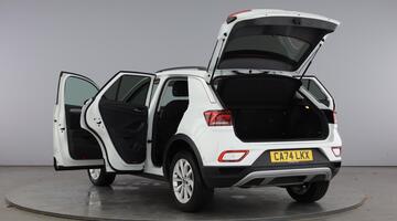 2024 Volkswagen TSI Match DSG Euro 6 5-door (White) - Image: 11