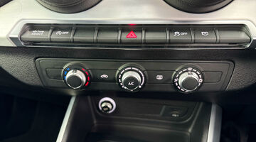 2019 Audi TDI 30 S line Euro 6 5-door (Black) - Image: 13