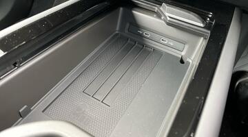 2025 Volkswagen Pro 77kWh Match Plus Fastback Auto 5-door (Grey) - Image: 18