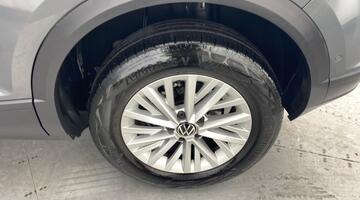 2022 Volkswagen TSI Life Euro 6 5-door (Grey) - Image: 30