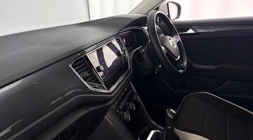 2021 Volkswagen TSI EVO SEL Euro 6 5-door (White) - Image: 2