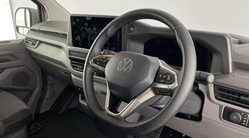 2025 Volkswagen T32 65kWh Commerce Pro Kombi Auto LWB 5-door (Grey) - Image: 6