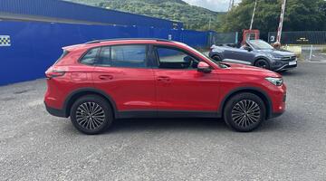 2025 Volkswagen ETSI MHEV Life DSG Euro 6 5-door (Red) - Image: 28