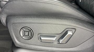 2025 Audi 100kWh Performance Edition 1 Auto 5-door (Black) - Image: 39