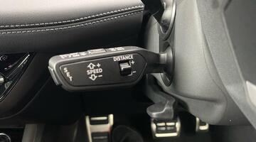 2025 Audi 100kWh S line Auto quattro 5-door (Grey) - Image: 17